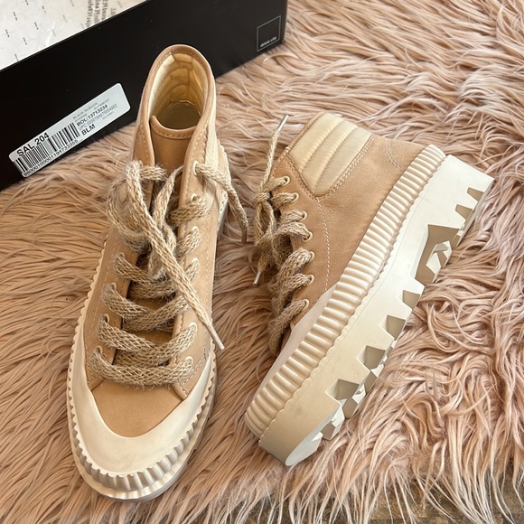 Dolce Vita Shoes - Dolce vita OCIANA SNEAKERS IN DOVE NUBUCK lace up boots